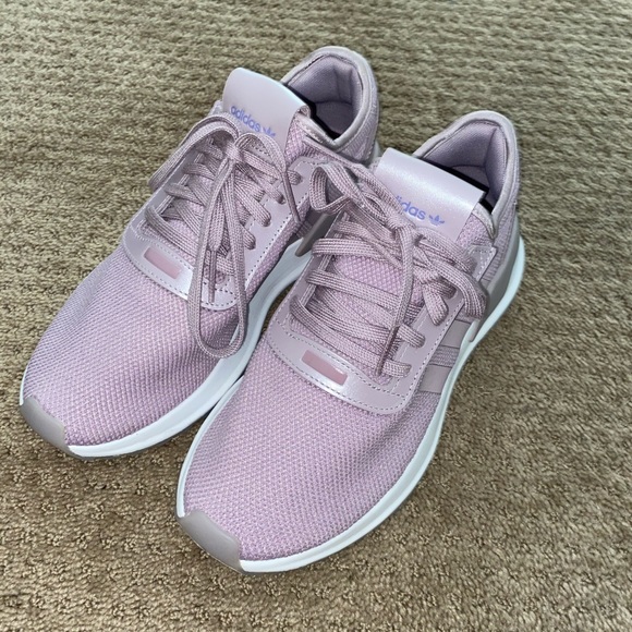 adidas originals u path run sneakers in lilac